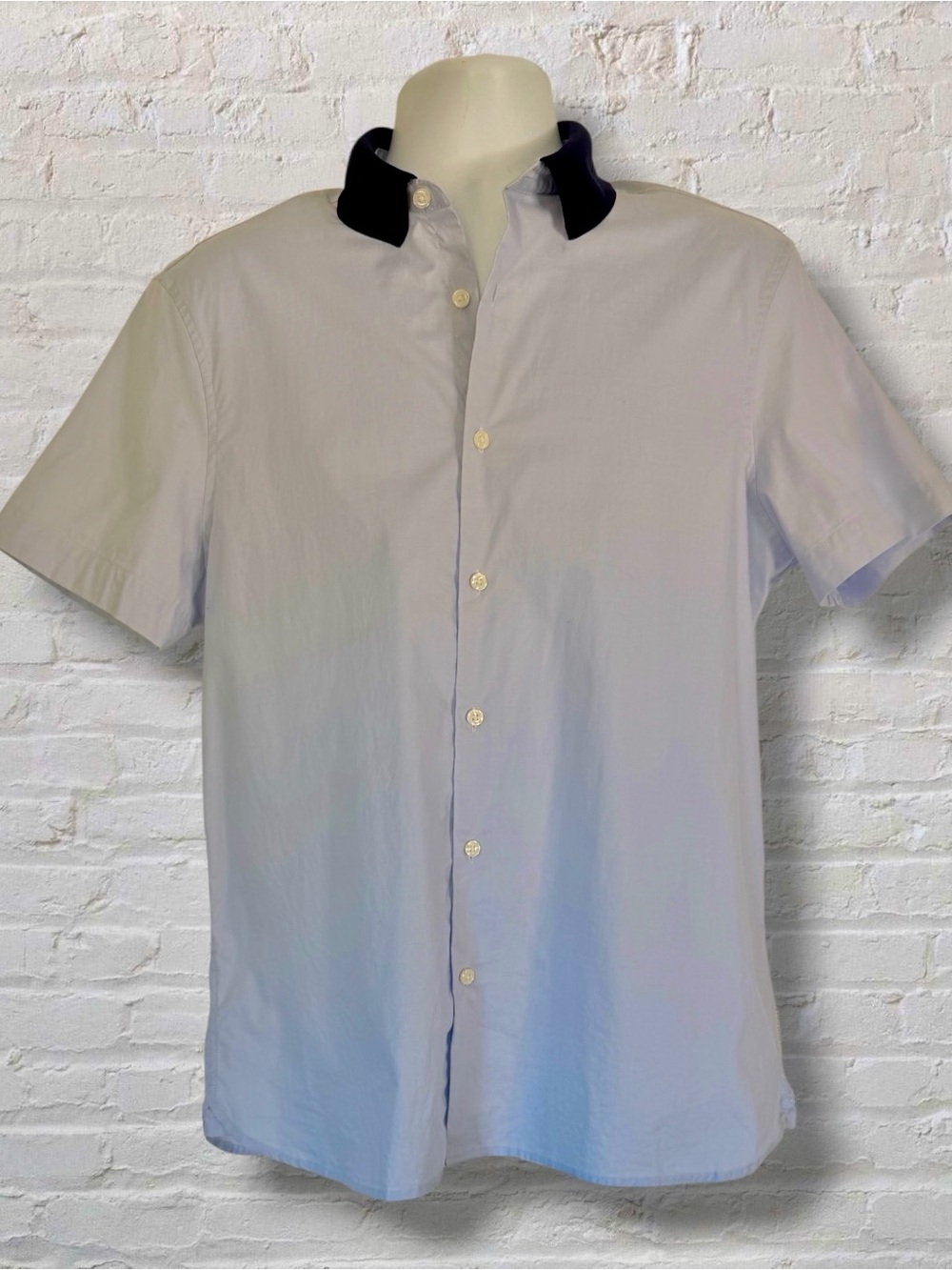 Perry Ellis Men’s L Pale Blue Navy Collar Slim Fit Stretch Short Sleeve Shirt